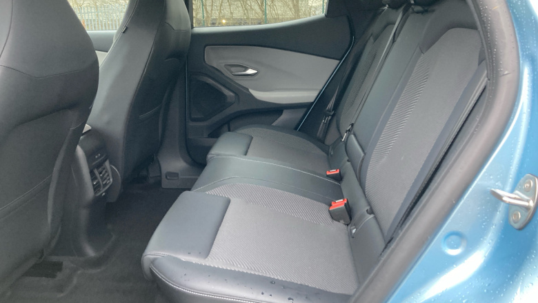 Ford Explorer 210kW Select 77kWh 5dr Auto Electric Estate